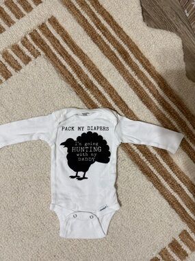 Gerber White Long-Sleeve Bodysuit with Black Turkey Graphic 0/3M